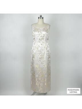 Vintage y2k 90’s satin oldmoney whimsy prom Brocade Maxi Dress Gold Floral